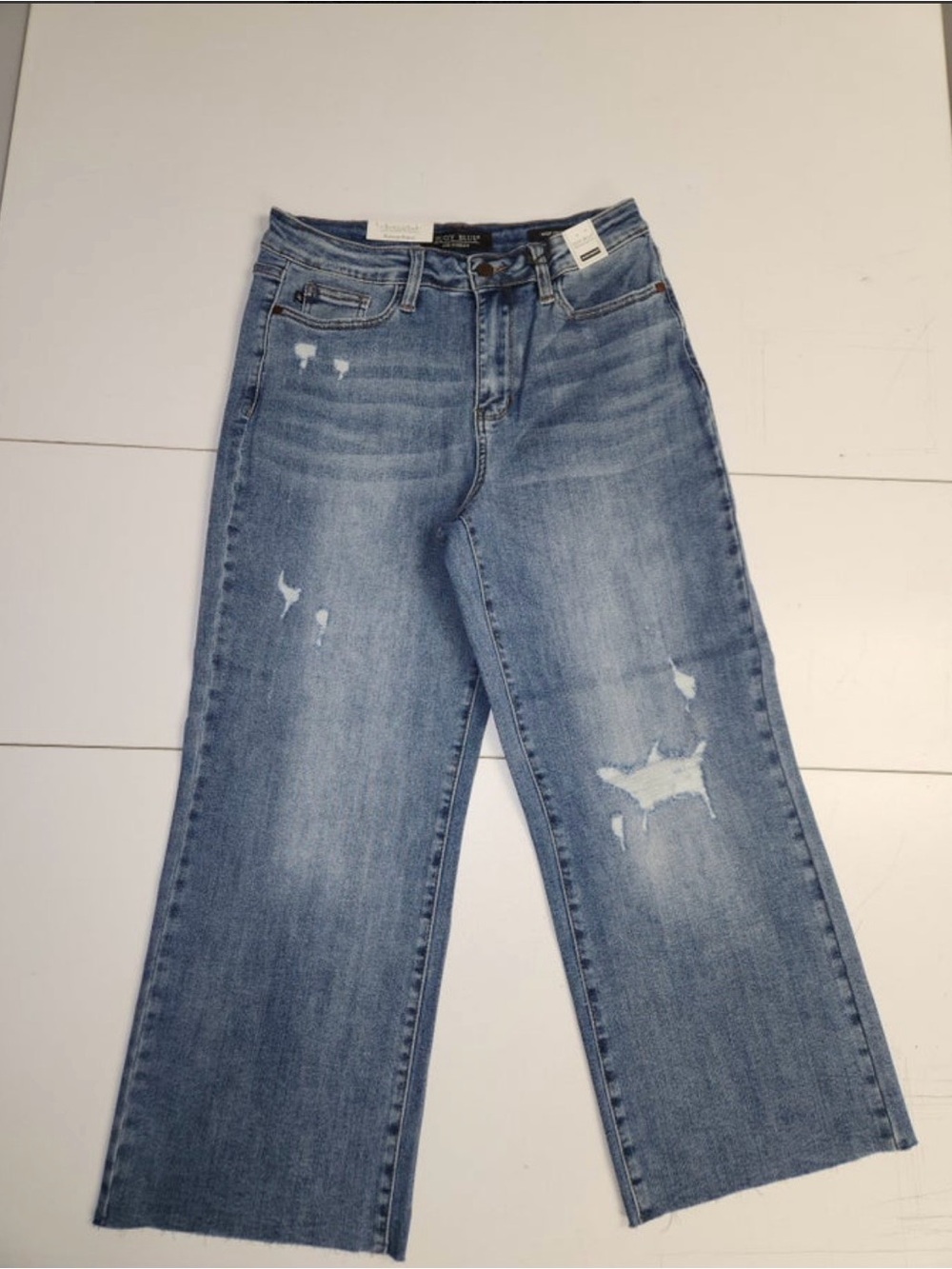 Judy Blue Light Blue Distressed wide leg crop
